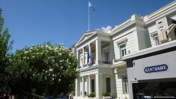 Yunanıstan Azərbaycandakı səfirini geri çağırıb