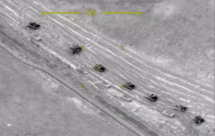 Düşmənin xeyli sayda hərbi texnikası məhv edilib və ələ keçirilib - VİDEO