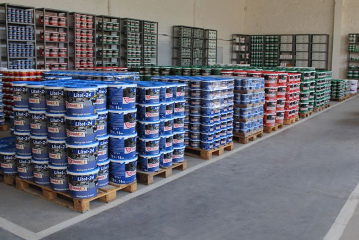 Yüksək Texnologiyalar Parkı ordumuza tibbi ləvazimatlar və mühərrik yağları göndərdi