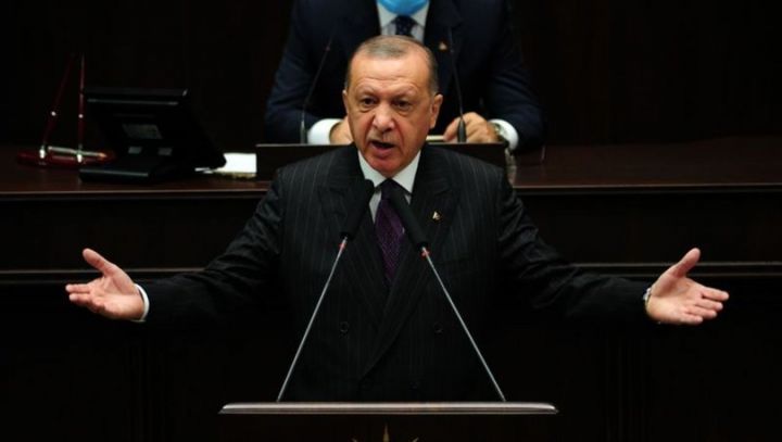 "Putinə qırmızı xətlərimizi söylədim. Bunlar aşıldığında atamızın oğulu olsa gözümüz görməz"