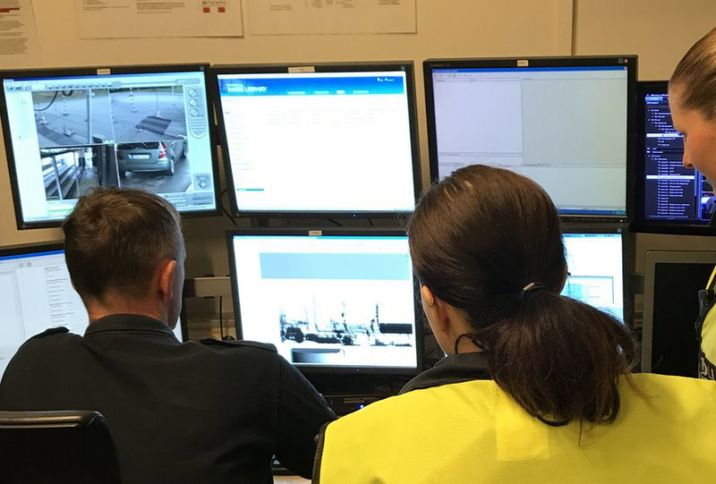 Gömrük 1,1 milyon manata yoxlama sistemləri alır