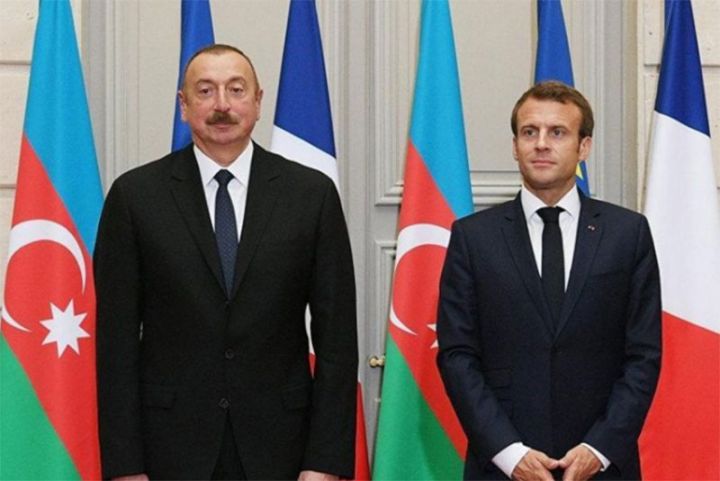 Fransa Prezidenti İlham Əliyevə zəng etdi