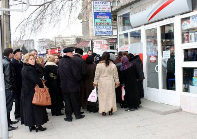 Pensiyalar  17%-ə yaxın artırıldı -  300 MANATADƏK YÜKSƏLİR