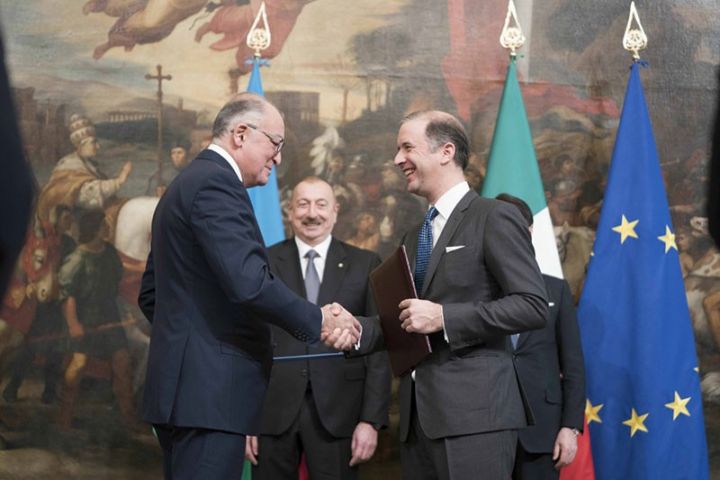 SOCAR-ın İtaliya şirkəti ilə yeni sazişi şərh edildi 