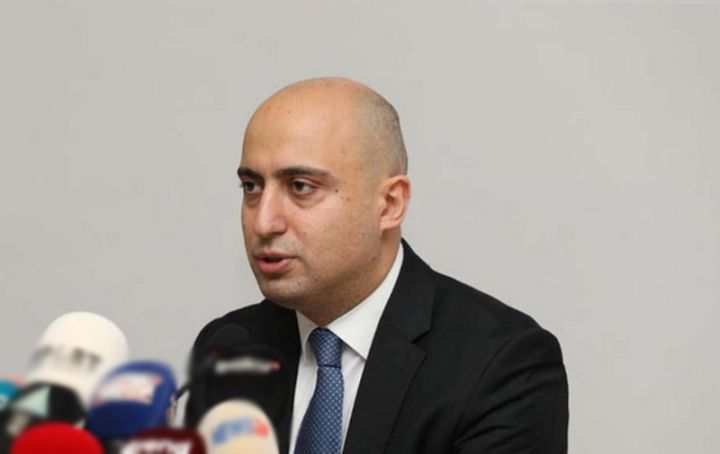 Nazir: "Rayon təhsil şöbələri ləğv edilməyib"