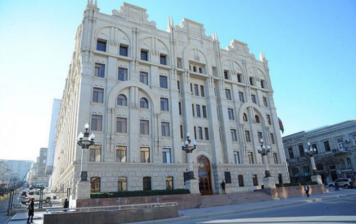 Nazir 1 Polis İdarəsinin 30-dan çox vəzifəli şəxsini işdən çıxardı