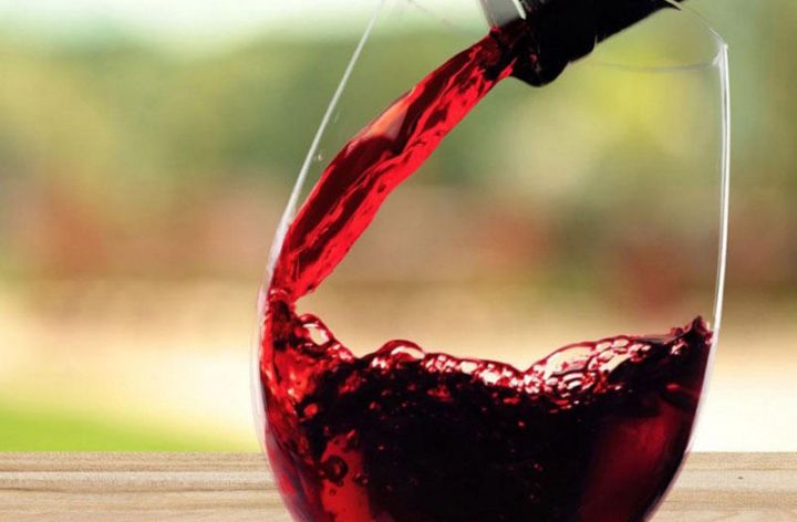 Avropa İttifaqının dəstəyilə Azərbaycanda təsərrüfatlar şərab istehsalı üçün birləşib