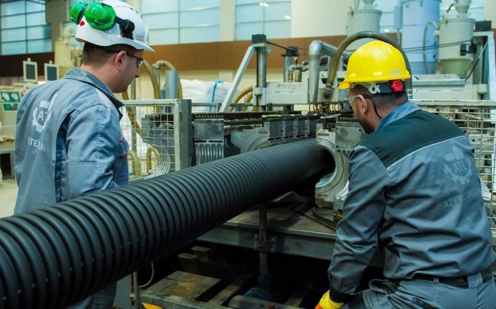 Azərbaycan şirkəti İtaliyaya boru ixracına başlayıb