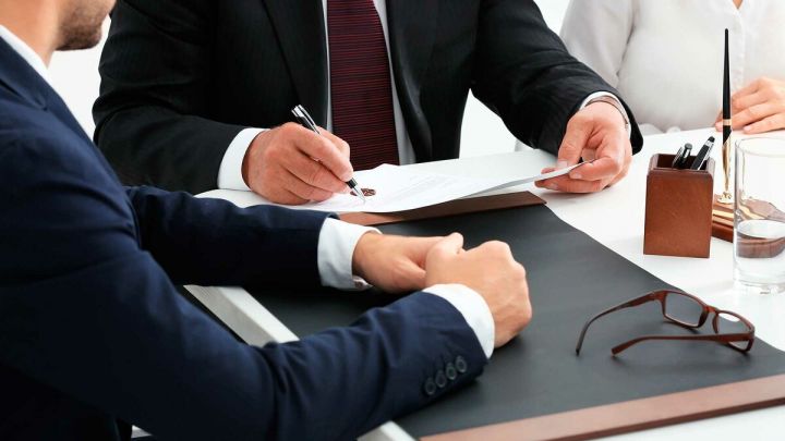 Əmək bazarında “ağarma” prosesi davam edir