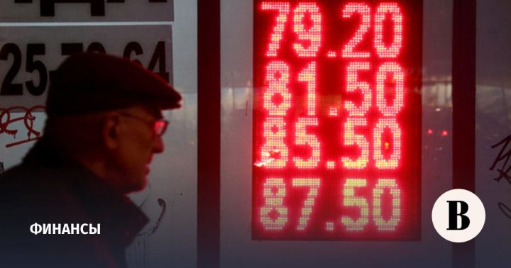 Rubla diaqnoz qoyuldu: neftin bahalaşmasına baxmayaraq dollar 70-dən aşağı düşməyəcək