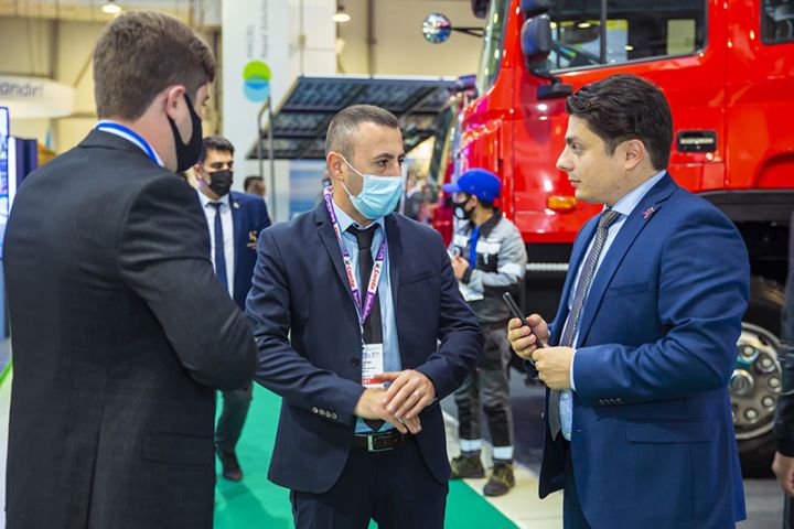 Qarabağın qurulmasında istifadə oluna biləcək xüsüsi texnikalar nümayiş olunur – BAKIDA SƏRGİ