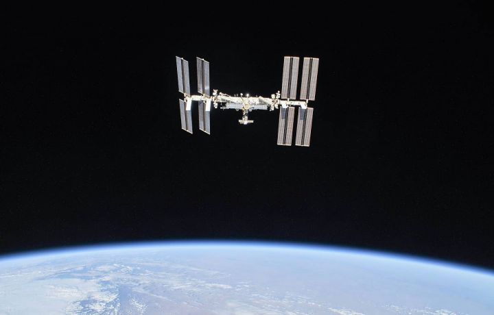 Rusiyanın özəl şirkət orbitə peyk göndərməyi planlaşdırır