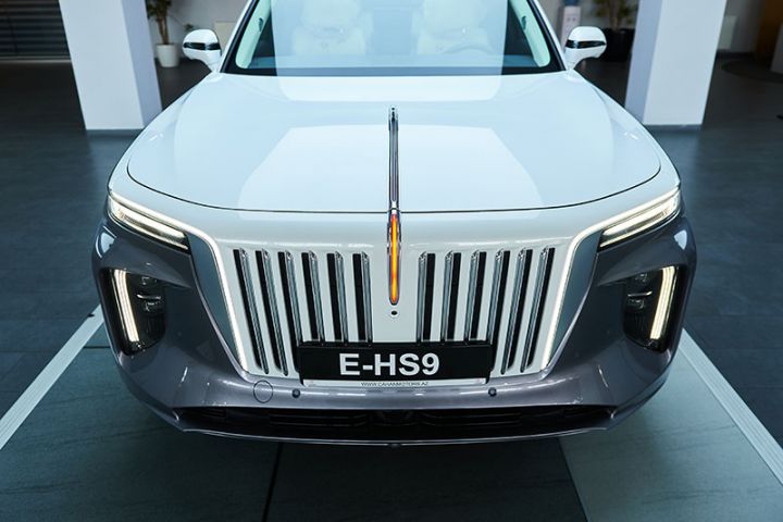 Məşhur elektromobillərdən biri artıq Azərbaycanda - MÜSAHİBƏ