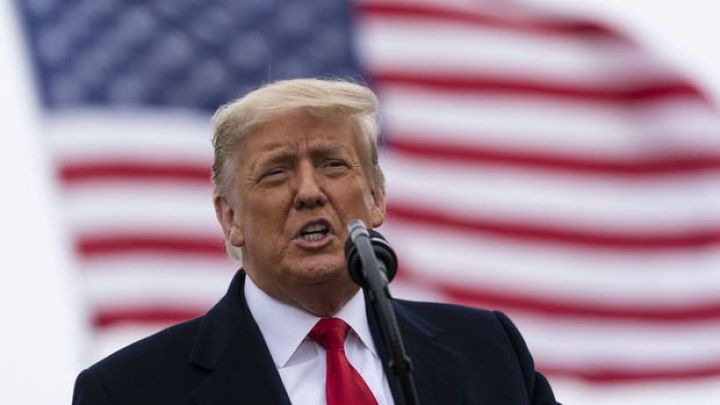 Tramp vida çıxışında Bidenə "uğurlar" arzuladı