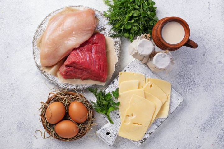 Azərbaycan ət və süd idxalını azaldıb