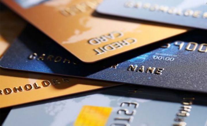 Azərbaycanda korporativ bank kartları ilə bağlı qanunvericilik dəyişə bilər