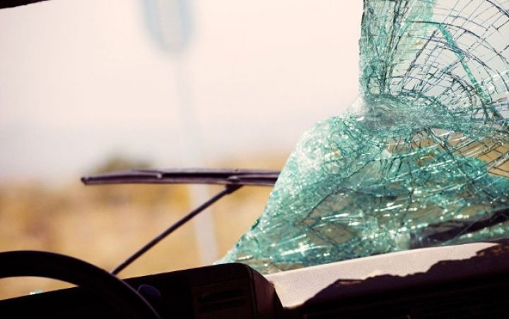 Azərbaycanda avtomobil qəzalarının və zərər çəkən şəxslərin sayı artıb