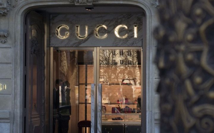 Rusiyada “Gucci” və “Balenciaga” brendlərinin mağazaları bağlanır