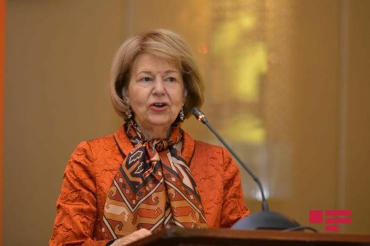 Britaniya Baş nazirinin ticarət elçisi Azərbaycana gəlib