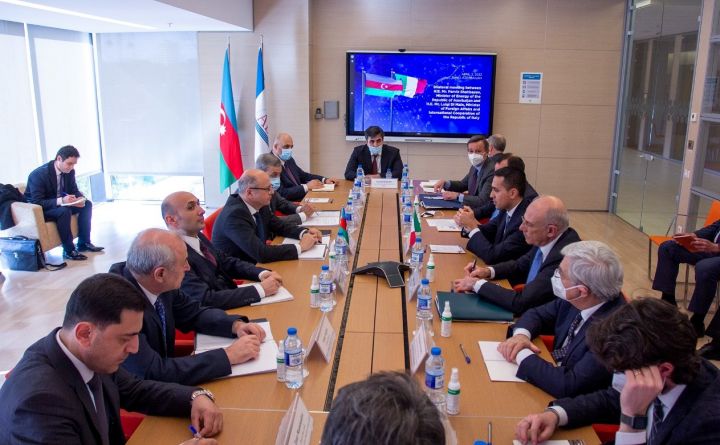 Bakıda TAP-ın genişləndirilməsi müzakirə edildi