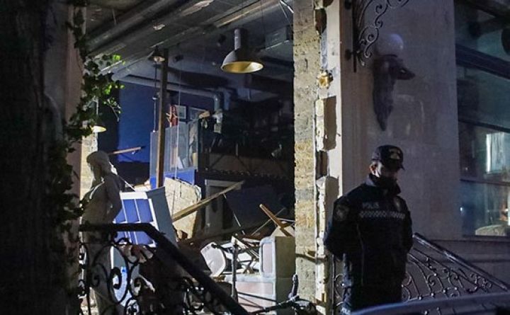 "3 nəfərin vəziyyəti kritik ağırdır" - TƏBİB YENİ MƏLUMAT YAYDI