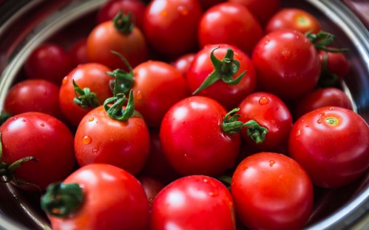 Azərbaycanda pomidorda qıtlıq müşahidə olunur - "Bir həftəyə qiymətlər..."