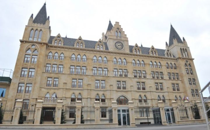 Bakı Oksford Məktəbi müsadirə olunur