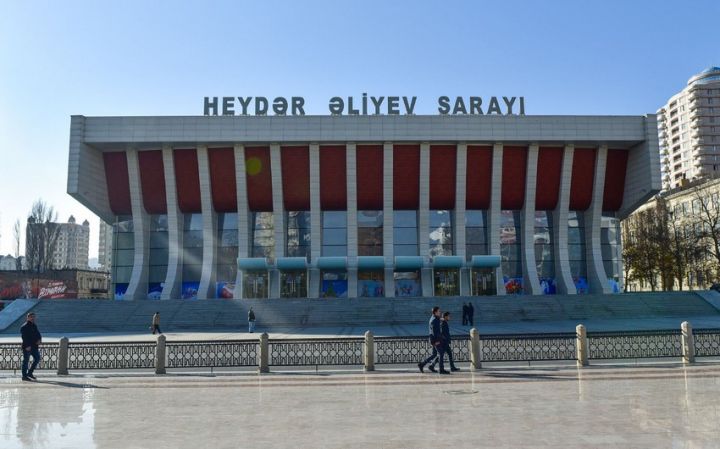 Heydər Əliyev adına Sarayın direktoru işdən çıxarılıb