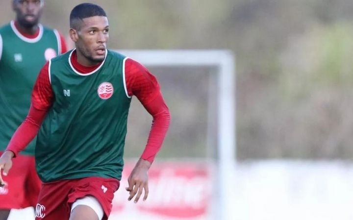 "Qarabağ" 1 milyon dollara futbolçu transfer edib