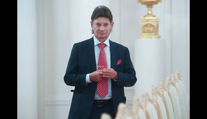 "Lukoyl"un vitse-prezidenti də vəzifəsini tərk edir