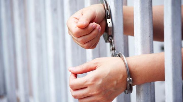 Azərbaycanda tikinti şirkətinin rəhbəri həbs edildi