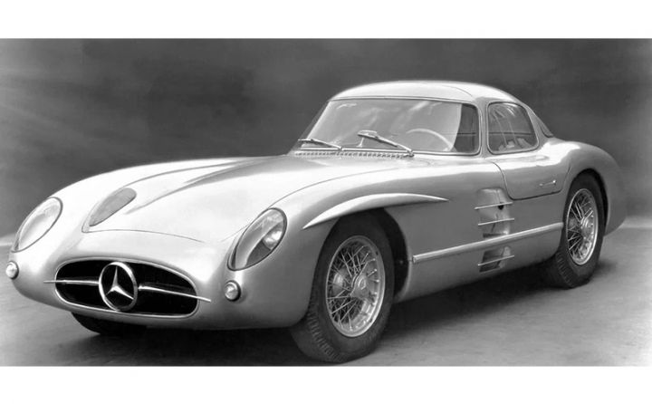 Almaniyada dünyanın ən bahalı avtomobili satılıb - QİYMƏT