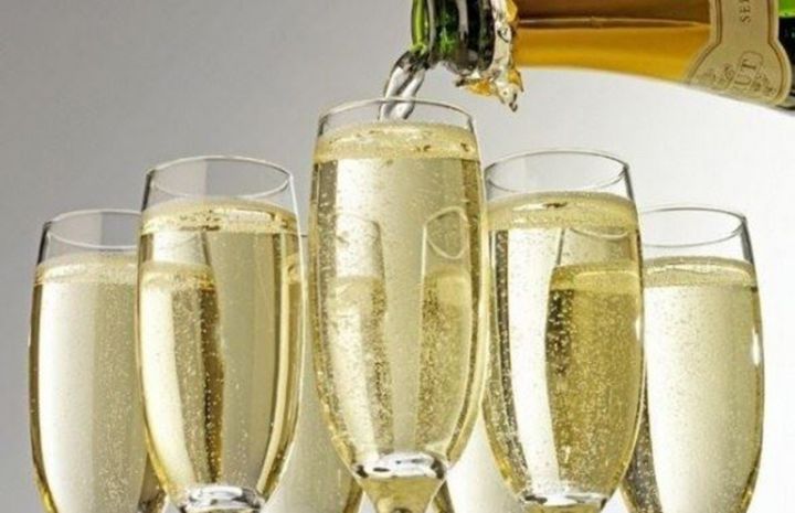 "Bakı Şampan Şərabları"nın xalis zərəri 2 dəfə azalıb