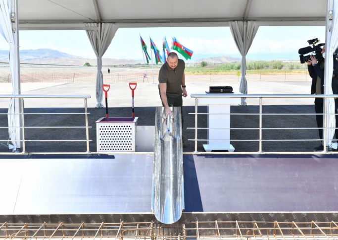 Horadiz-Ağbənd dəmir yolu xəttinin Soltanlı stansiyasının təməli qoyulub