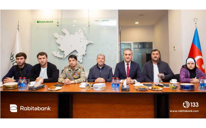Rabitəbank rəhbərliyi qazi və şəhid ailələri ilə görüş keçirib