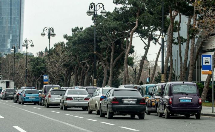 Aylıq 66 manatı ödəmədən Bakıda taksi fəaliyyəti ilə məşğul olanların qarşısı alınacaq