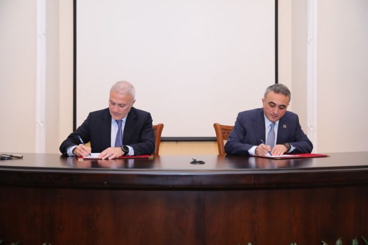 Dövlət Xidməti ilə Vəkillər Kollegiyası arasında Memorandum imzalandı