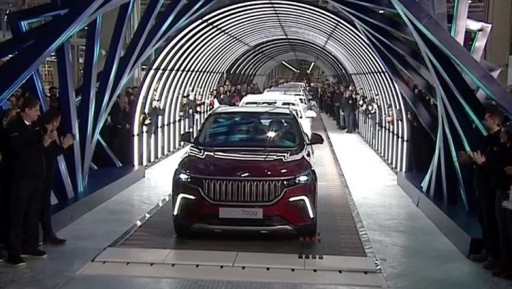 Türkiyənin avtomobili TOGG-un ilk nüsxəsi istehsaldan çıxdı