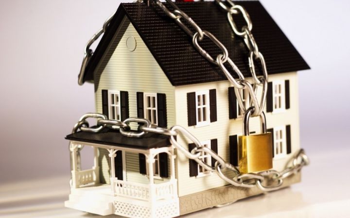 Keçmiş general-mayora və ailəsinə məxsus 7,7 milyon manatlıq əmlak müsadirə edilib - SİYAHI