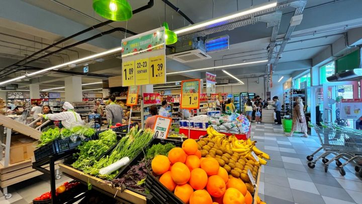 İstehlak bazarında strateji əhəmiyyətli malların siyahısı təsdiq edilib