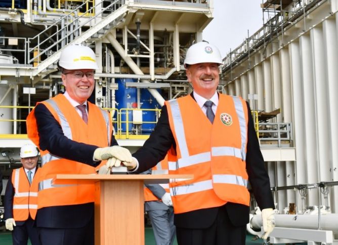 Prezident Bayılda mərasimdə iştirak edib - YENİLƏNİB