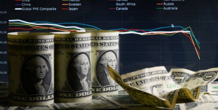 Dolların dünya valyuta ehtiyatlarında payı son 27 ilin minimum səviyyəsinə düşüb