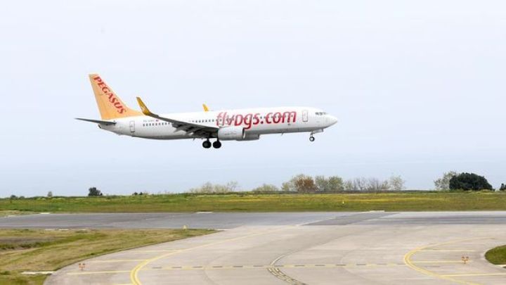 Pegasus yeni təyyarə sifarişlərini qiymətləndirir