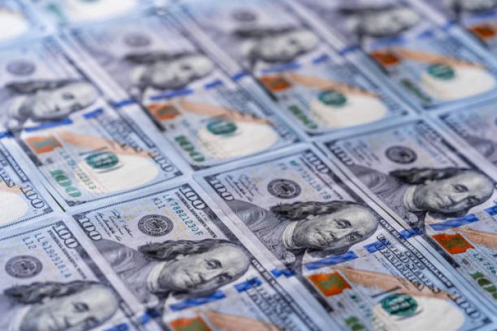 Mərkəzi Bankdan valyuta bazarına 1,4 milyardlıq alışyönlü müdaxilə - DOLLAR TƏKLİFİ TƏLƏBİ ÜSTƏLƏYİB