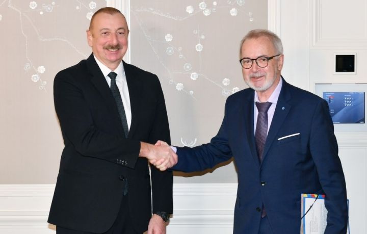 Azərbaycan Prezidenti Avropa İnvestisiya Bankının prezidentilə görüşüb