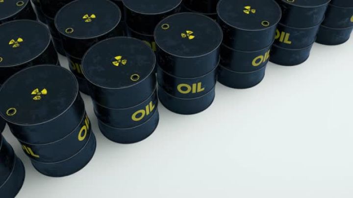 "Neftin büdcə qiymətinin 60 dollar götürülməsi riskli görsənsə də realdır"