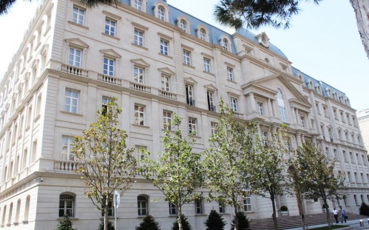 Maliyyə Elm-Tədris Mərkəzinə yeni direktor təyin edilib