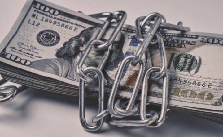 Dolların sabah üçün rəsmi məzənnəsi müəyyən olunub