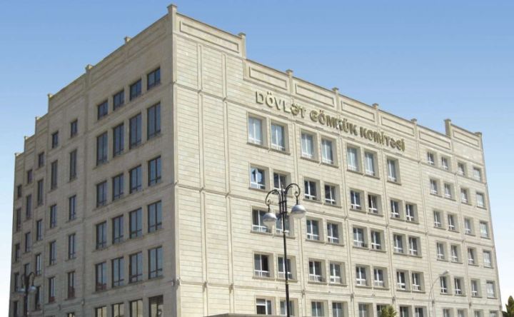 "Ruşvət ver, növbəsiz keç" iddilarına Gömrük Komitəsindən cavab