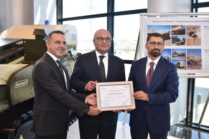 “Revival P” minatəmizləmə maşını QDF tərəfindən ANAMA-ya təqdim olunub